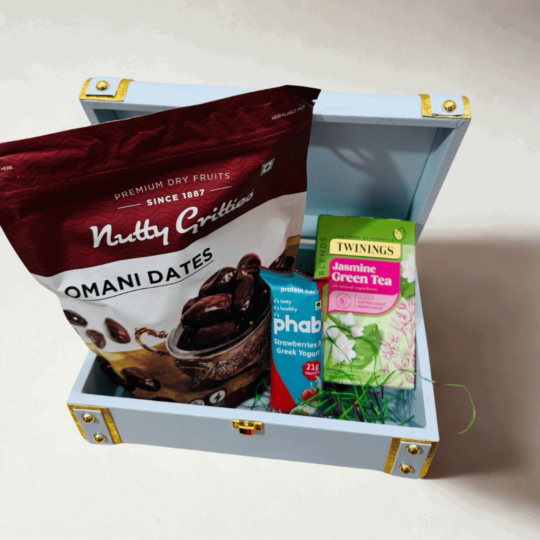 Luxury Truck Box Gift Hamper – Healthy Gourmet Treats (Customizable)